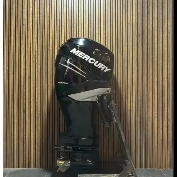 Mercury 250 HP EFI Verado outboard engine