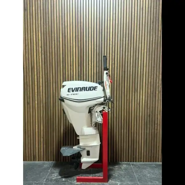 Evinrude E-TEC 25 HP outboard engine
