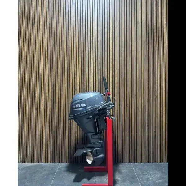 Yamaha 15 HP ’25 outboard engine
