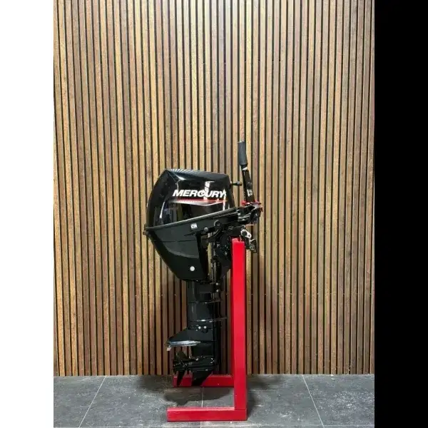 Mercury F8 MLH outboard engine